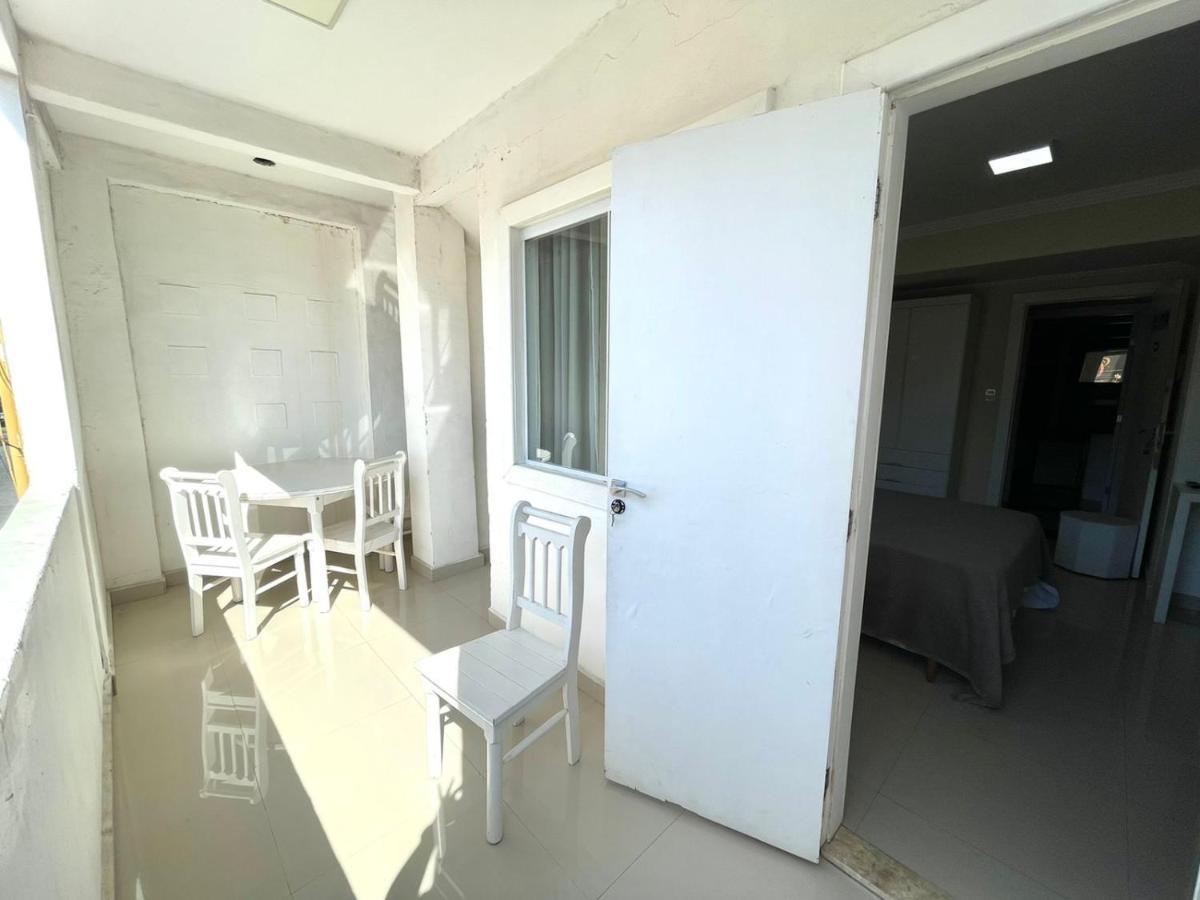 Quarto Família com Varanda